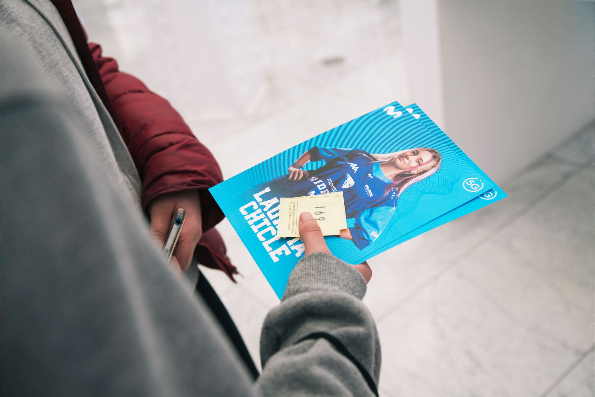el folleto informativo del evento de laurita chicle en movistar centre